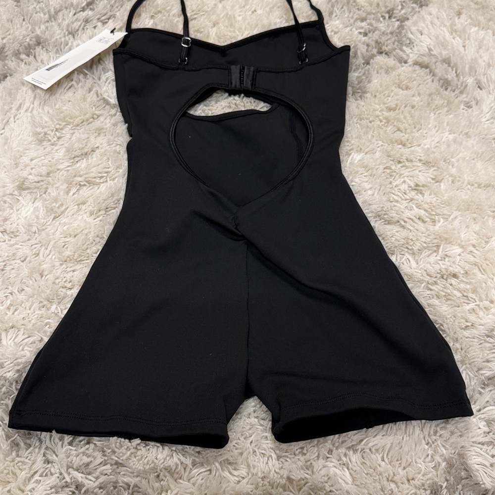 FB Black Cutout Romper - Picture 2 of 3